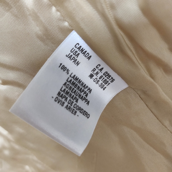 Escada Leather Scallop Edge Tan Blazer, 38 - Picture 6 of 10